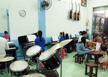 Trung-tam-day-nhac-Binh-Duong