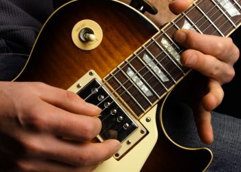 Địa điểm học đàn chất lượng ở gần quận Phú Nhuận